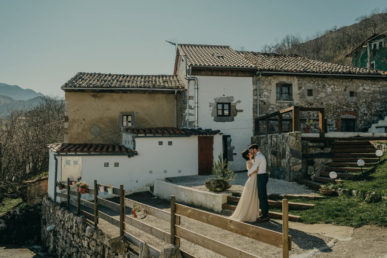 Editorial Asturias (Completa)